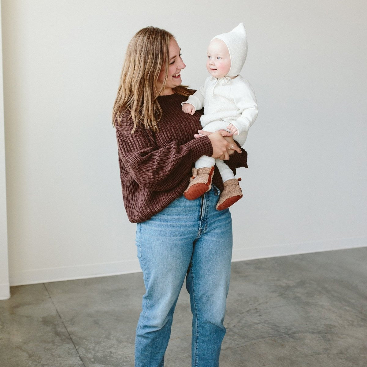 WOMENS CHUNKY KNIT SWEATER | HIDE