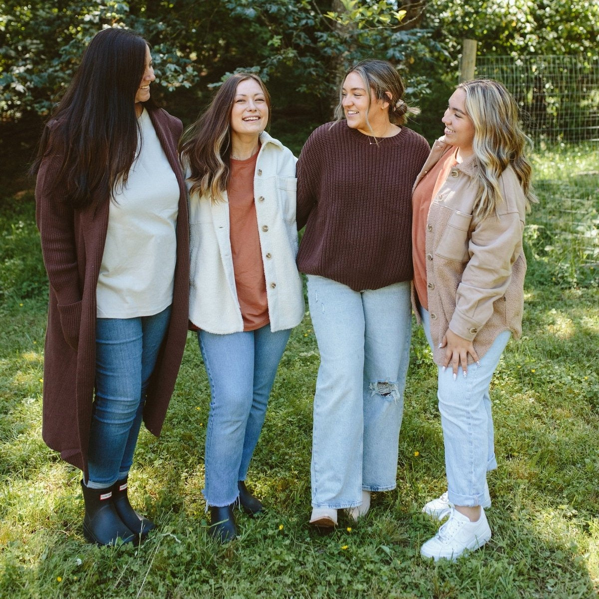 WOMENS CHUNKY KNIT SWEATER | HIDE