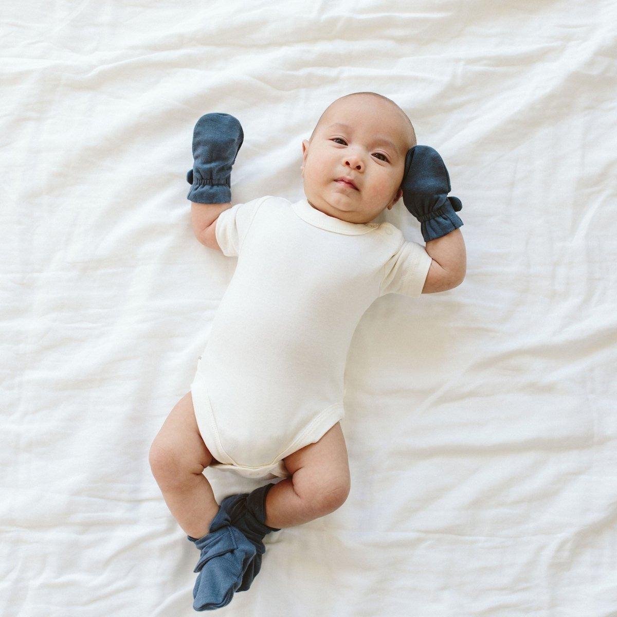 STAY ON MITTS | MIDNIGHT — Bamboo Organic Cotton Blend, 0–6M